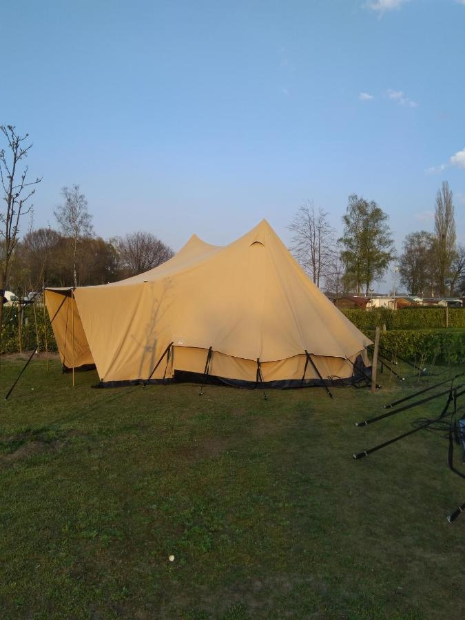 Tent-Ok Opende Bagian luar foto