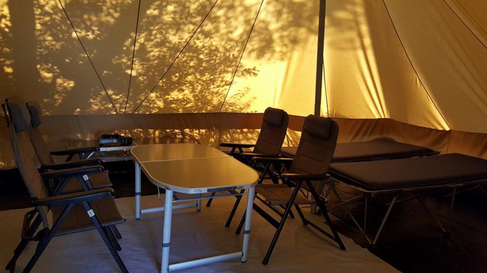 Tent-Ok Opende Bagian luar foto